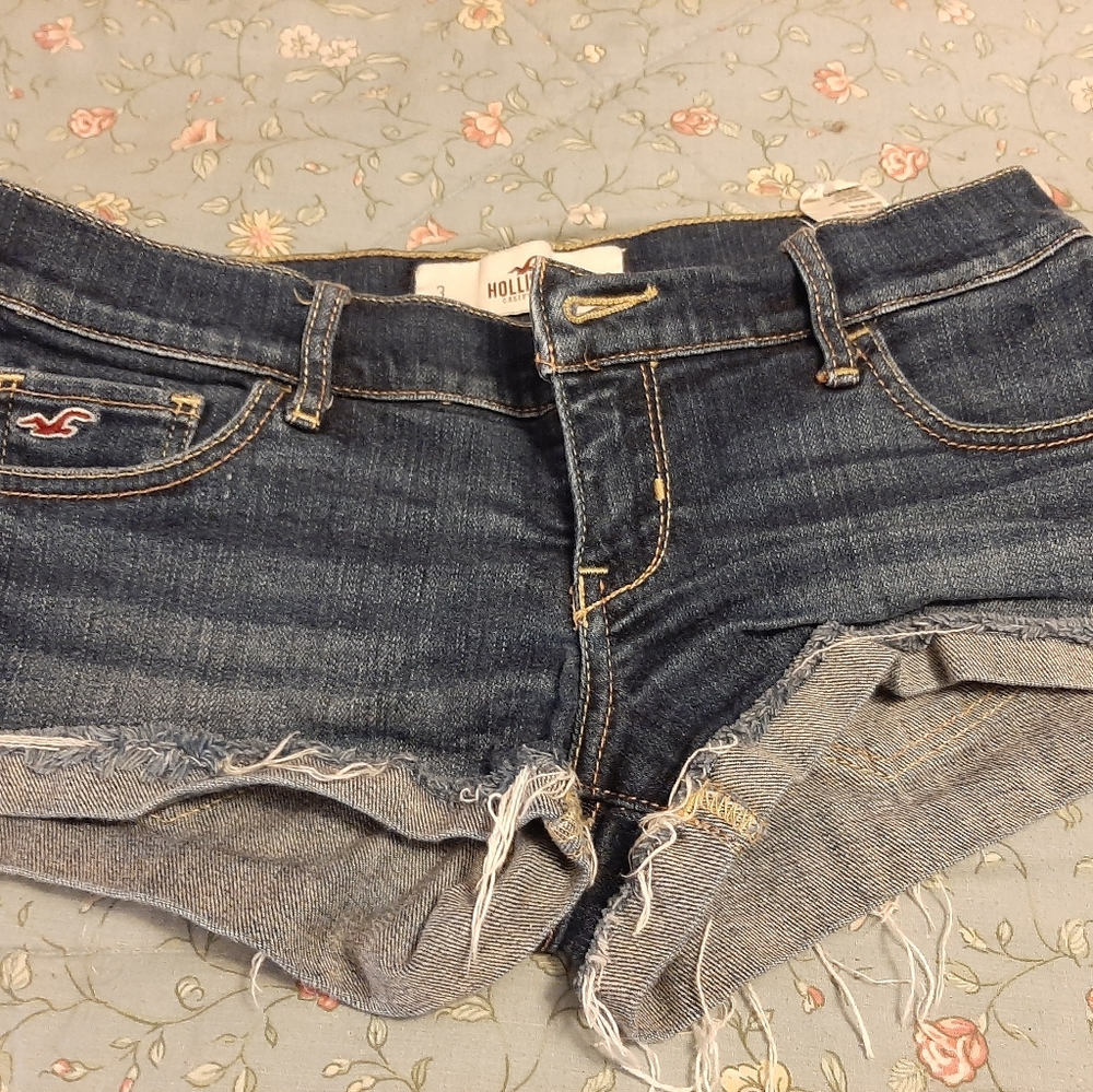 Hollister jean shorts